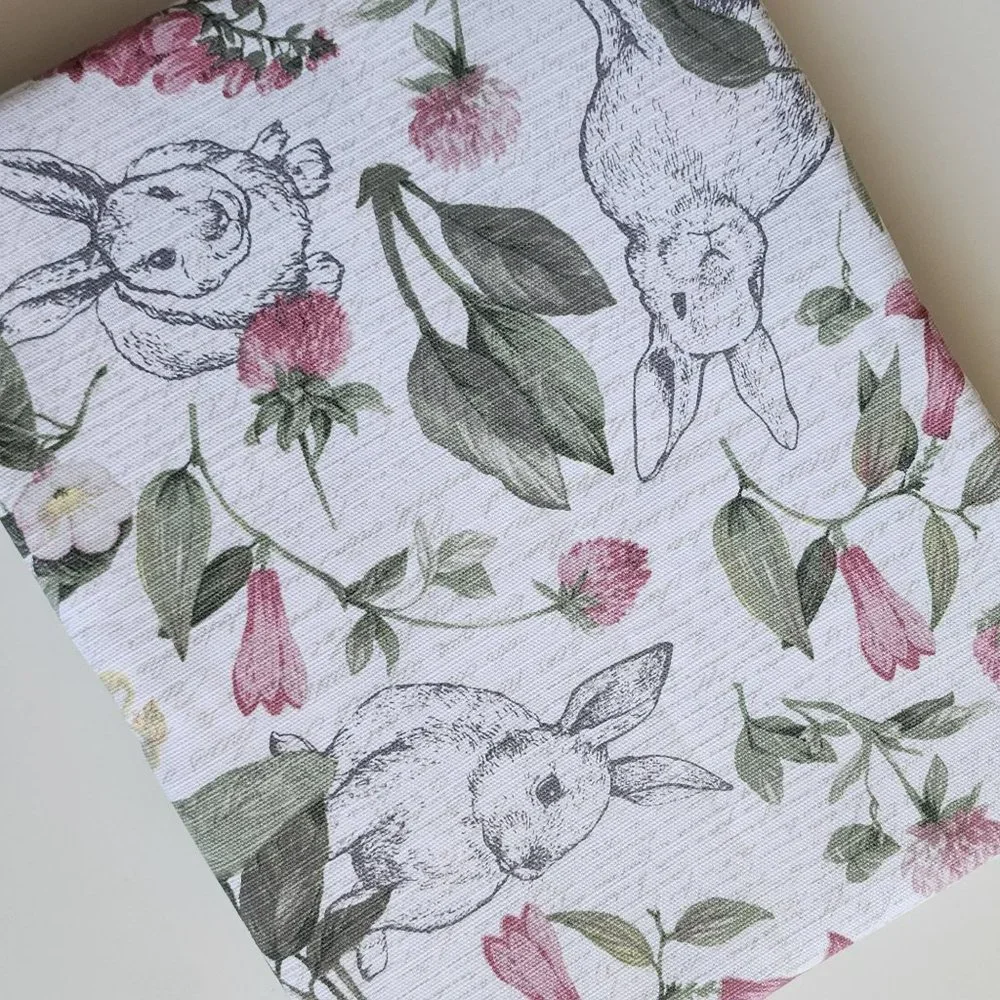 70in Round Cotton Tablecloth And Napkins With Printed Bunnies And Flowers Set - Picture 12 of 16